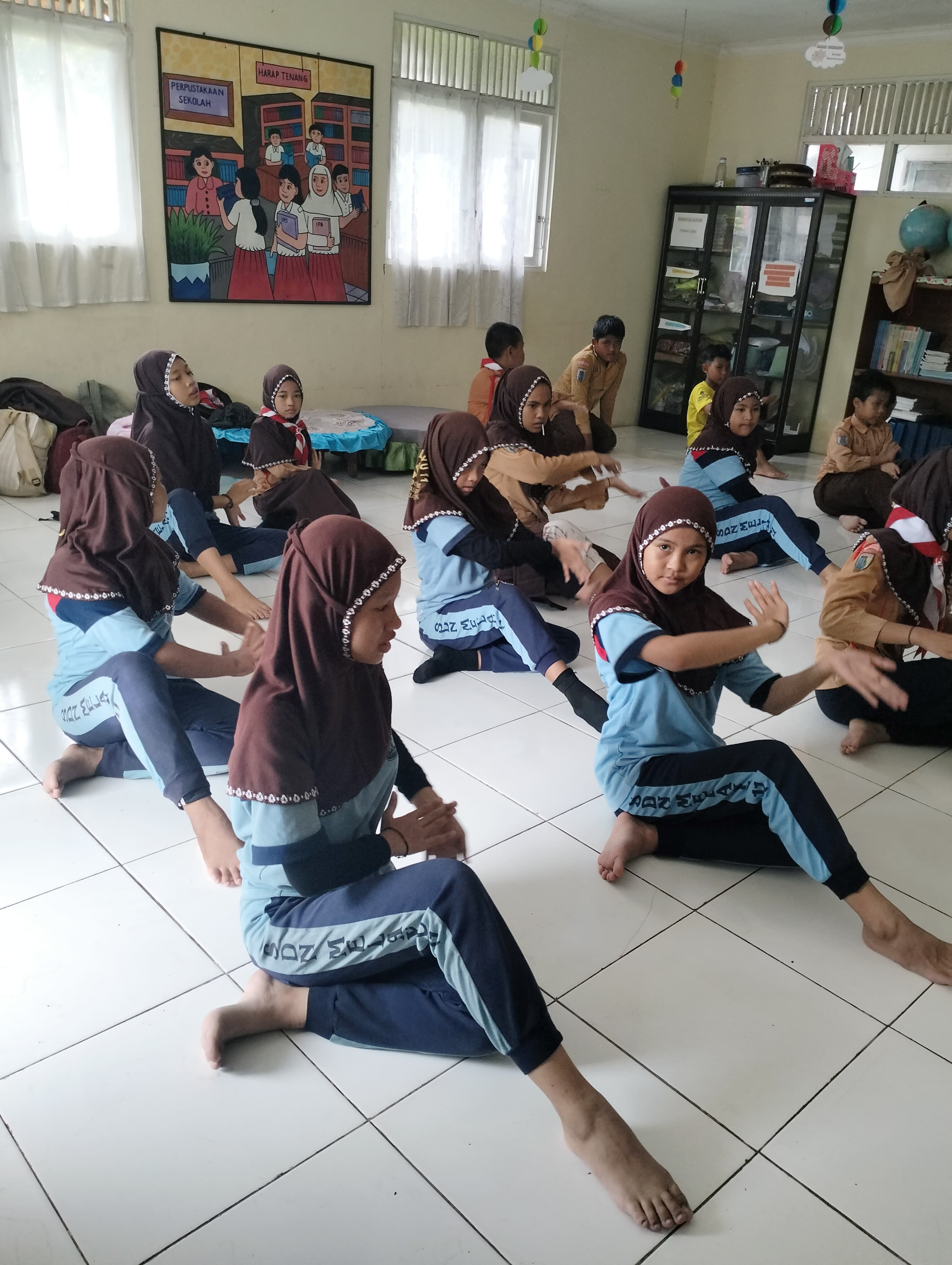 Tari